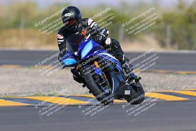 media/Oct-09-2022-SoCal Trackdays (Sun) [[95640aeeb6]]/Turn 3 (930am)/